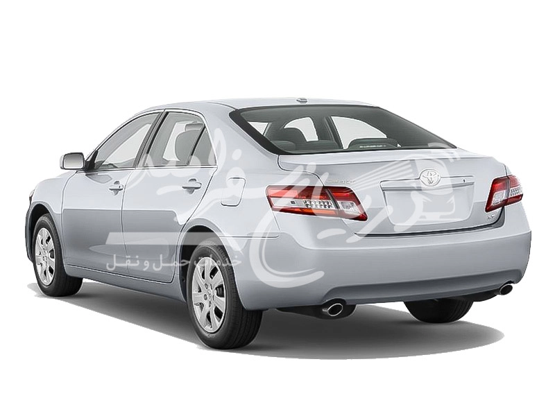 Toyota-Camery-01